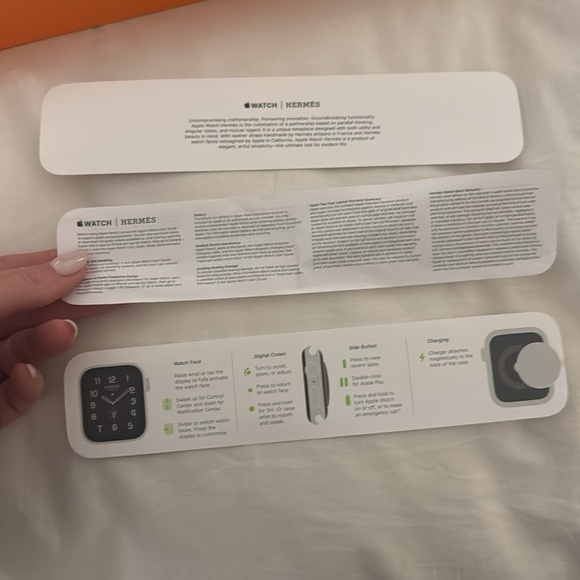 Hermes Apple Watch 5 series 44mm (watch band is not Hermes) - Picture 12 of 12